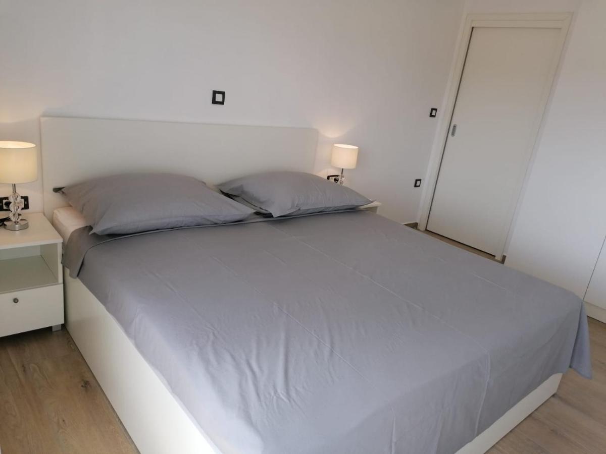 Apartmani Karla ซาบลาเช ภายนอก รูปภาพ