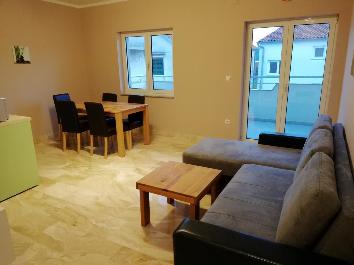 Apartmani Karla ซาบลาเช ภายนอก รูปภาพ